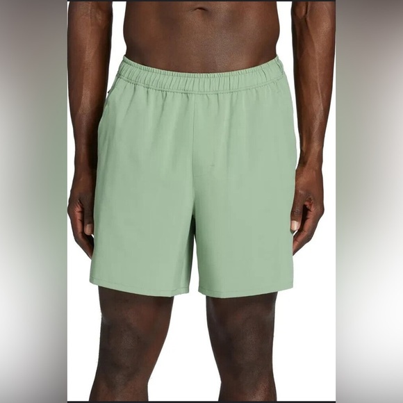 DSG Sage Green Shorts- Men’s Size Small - Picture 1 of 5